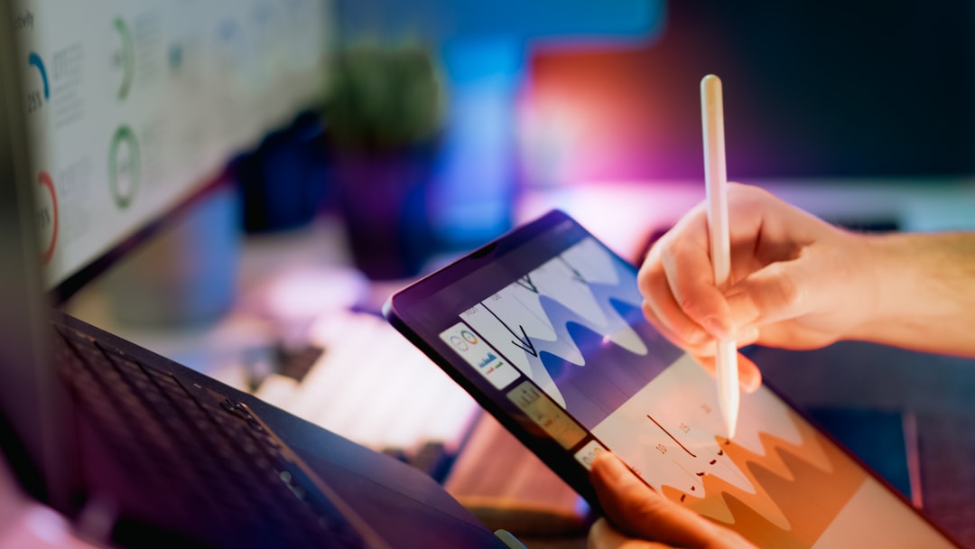 Looker Studio dashboard with CrUX data